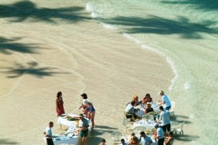 TIA MOANA Pacific Dining